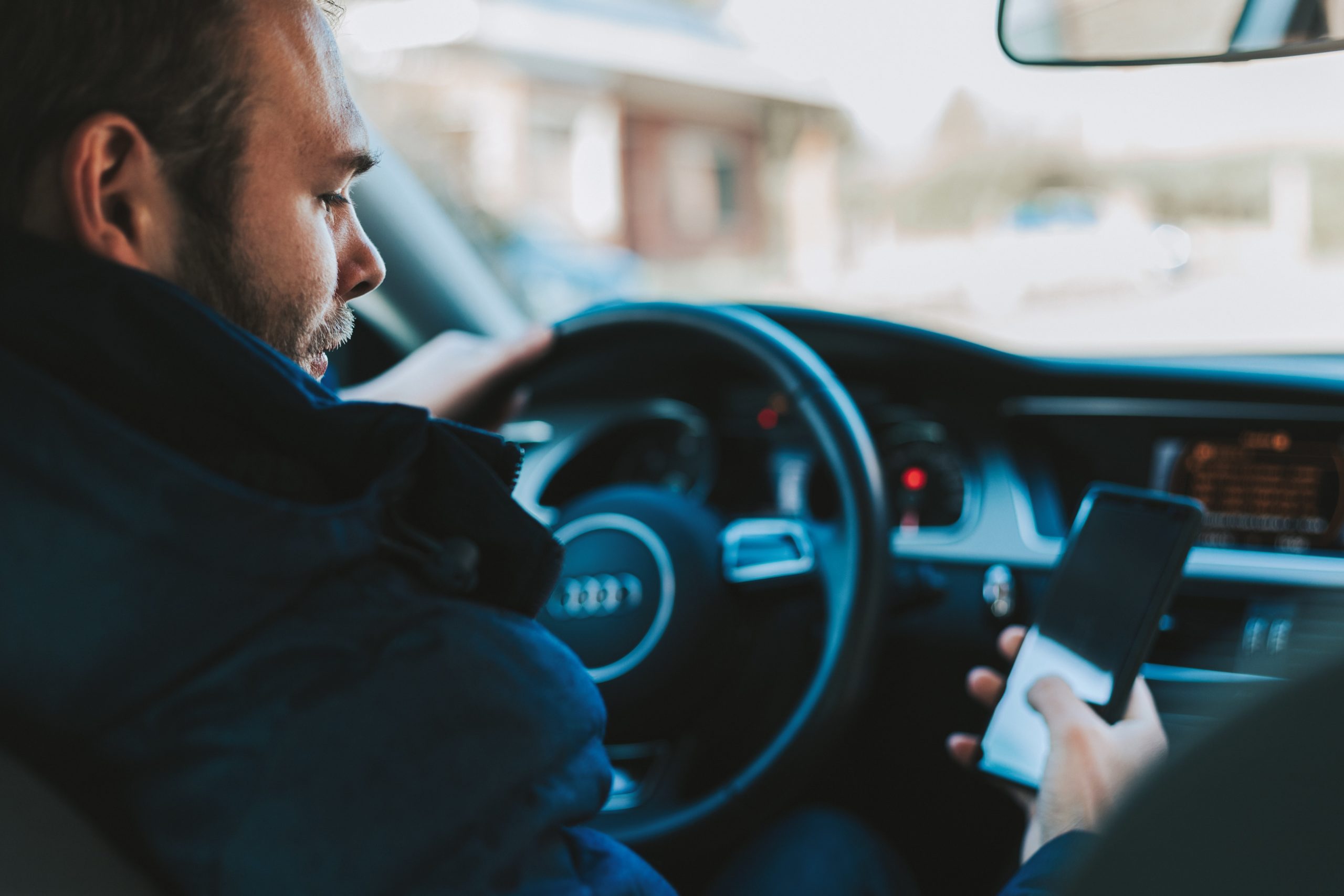 why is texting and driving dangerous essay